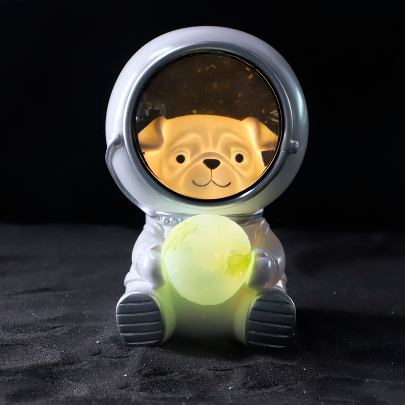 PET AUSTRONAUT LAMP - Luminária pet astronauta.